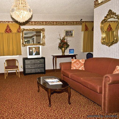 Regency Travel Inn Hayti Интериор снимка